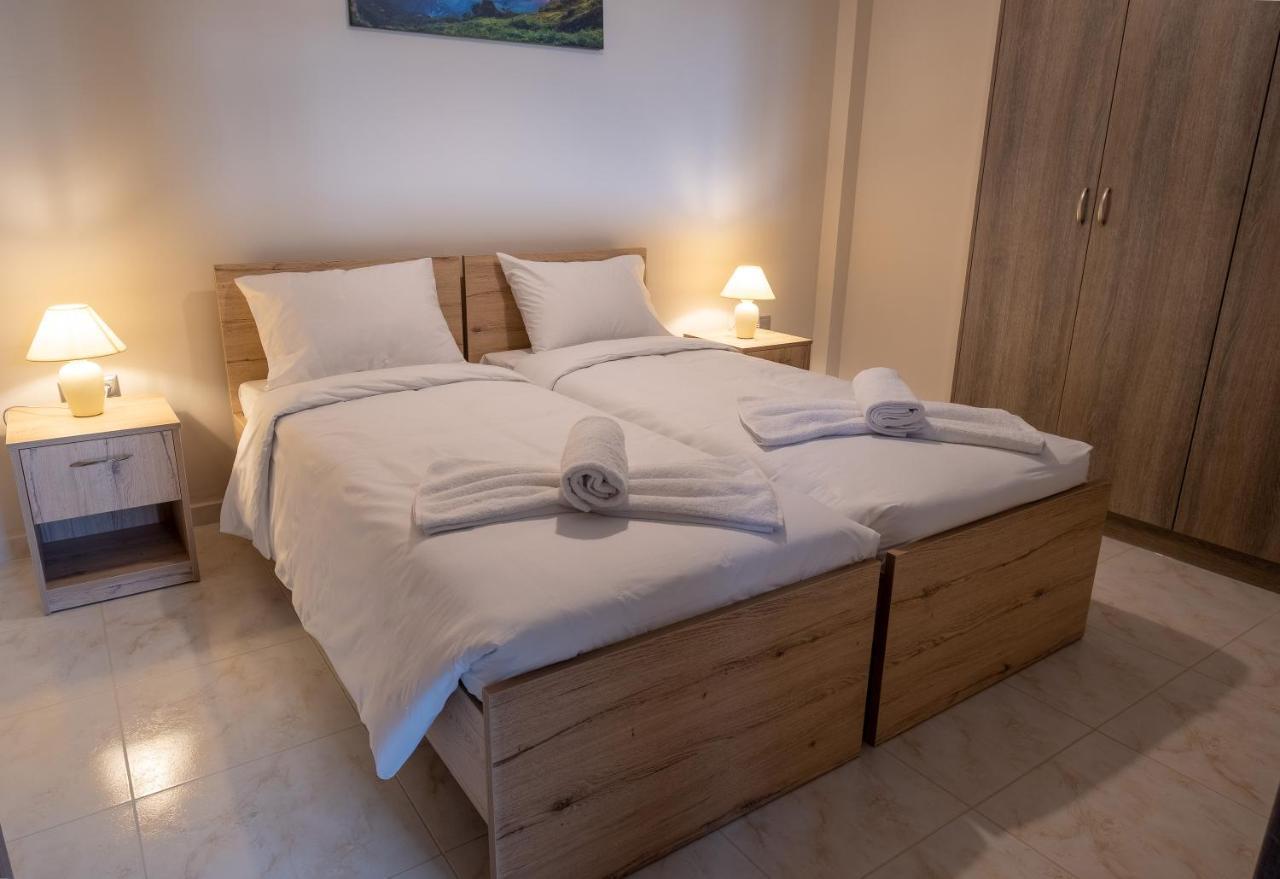 Prinos Oasis Twin Villas I Exterior photo